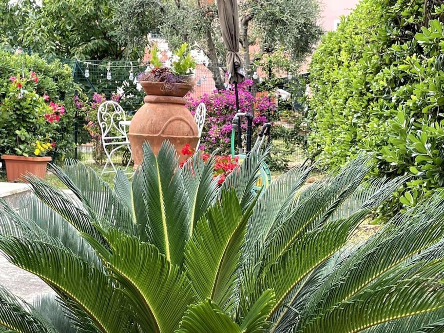 Annali Casa Vacanze - Shabby Style Nella Natura La Spezia Ngoại thất bức ảnh